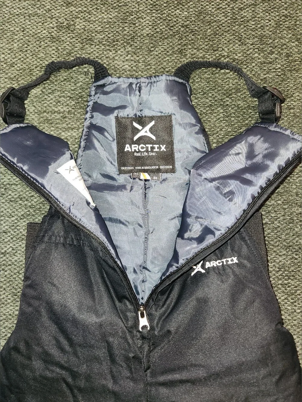 Arctix durable black